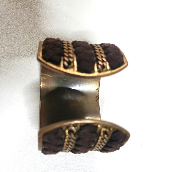 Lucky Brand Brass Chained and Leather Gold Cuff Bracelet - Picture 4 of 4